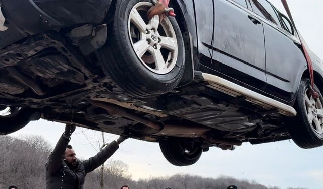 Elif Kumal’ın aracındaki izler kafa karıştırdı! Şüpheli detaylar bulundu