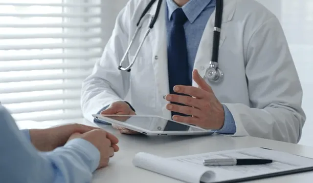 Sağlıkta yeni düzenleme: SGK ücret listesini güncelledi