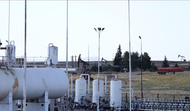 YPG'den temizlenen bölgelerde petrol üretimi başladı