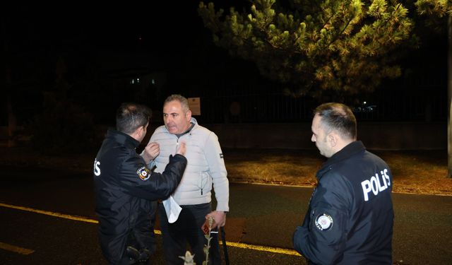 Nevşehir’de bir sürücü alkollü yola çıktı, yolda uyuya kaldı!
