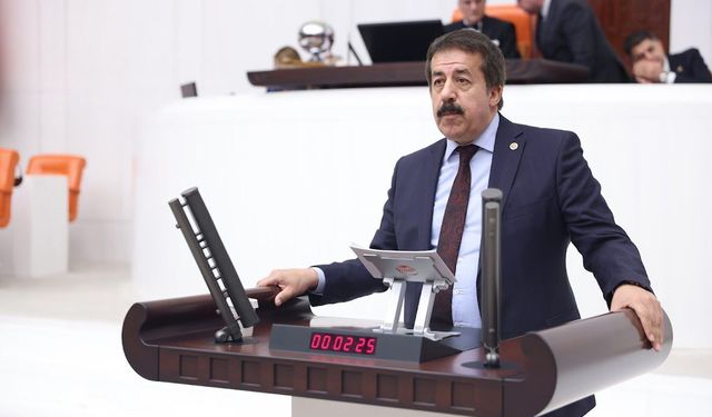 Fırat: “Ramazan etkinliklerine saldırı İslamofobiktir”