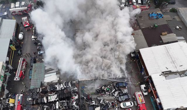 SON DAKİKA! İstanbul İkitelli Atatürk Sanayi Sitesi'nde yangın çıktı