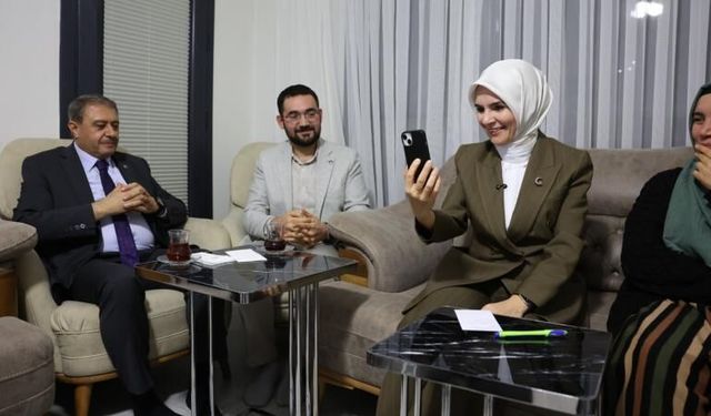 Bakan Göktaş depremzede genç için kız istedi