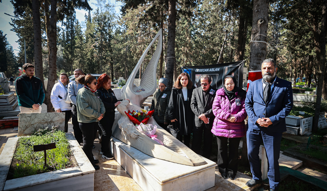 Özgecan Aslan ölümünün 11. yılında Mersin'de anıldı