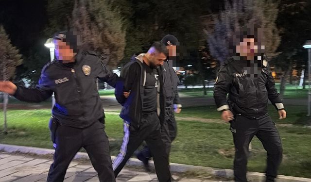 Polisten kaçtı, attığı şey ele verdi!