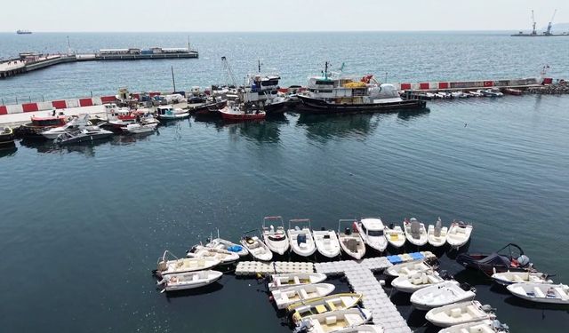Marmara'da av yasağı başladı: Büyük tekneler limana çekildi