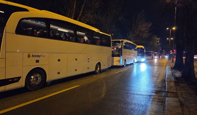 Ankara’dan Adana’ya 16 otobüslük devasa festival yolculuğu