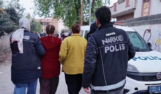 Tarsus’ta geniş çaplı narkotik operasyonu: 40 kişi tutuklandı