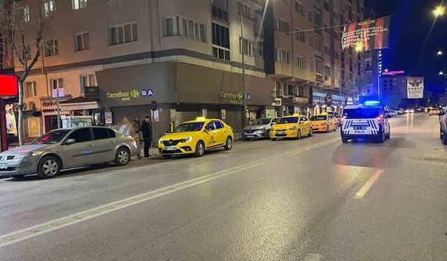 Eskişehir'de akıl almaz olay: Yan baktın kavgası kanlı bitti