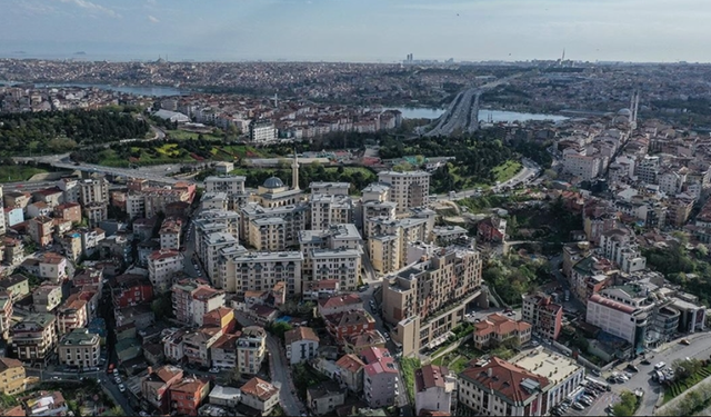 Kentsel Dönüşüm Başkanlığı'ndan dev arsa satışı: 24 ilde 660 taşınmaz müzayedeyle alıcısını bekliyor!