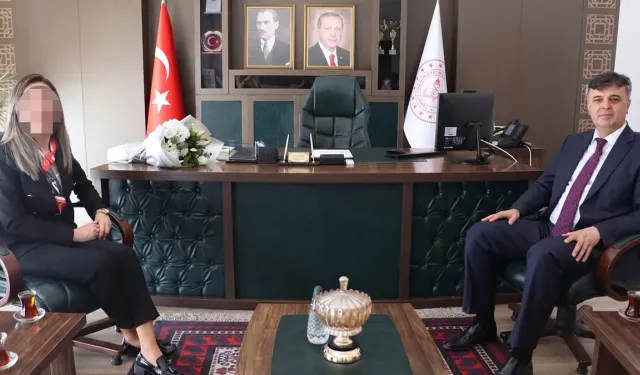 İl Milli Eğitim Müdürünün genç öğretmene attığı mesajlar yuva yıktı!
