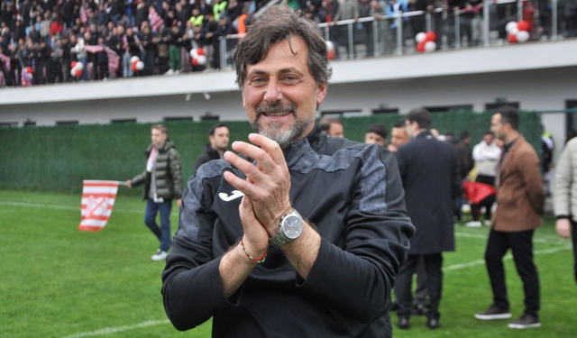 Şampiyon Sebat Gençlikspor Teknik Direktörü Turgay Karslı: "Liderliği aldıktan sonra bırakmadık"