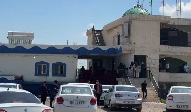 Çocuğunu kapan Viranşehir'in yolunu tuttu: 'Anahtarlı tedavi' için akın ettiler!