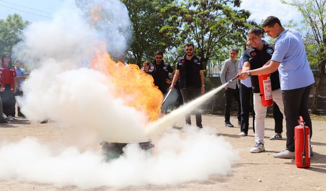 Diyarbakır'da öğrencilere örnek nitelikte afet bilinci