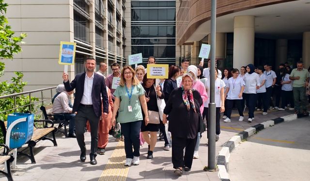 Manisa'da hareketli yaşam için farkındalık yürüyüşü