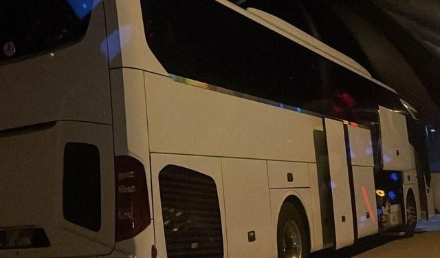 Gezi dönüşü kabusa döndü: 20 öğrenci hastanelik oldu