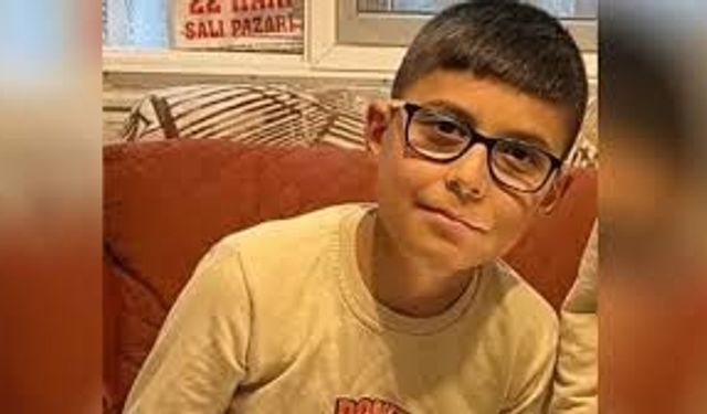 Mersin'de feci kaza! Traktör uçuruma yuvarlandı
