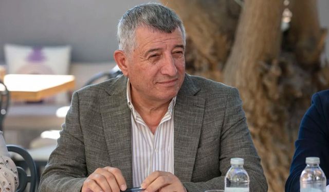 Güzelbahçe Belediye Başkanı Mustafa Günay görevden uzaklaştırıldı