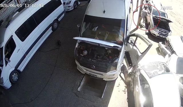 Antalya'da takılan gaz pedalı zincirleme kazaya ortam hazırladı