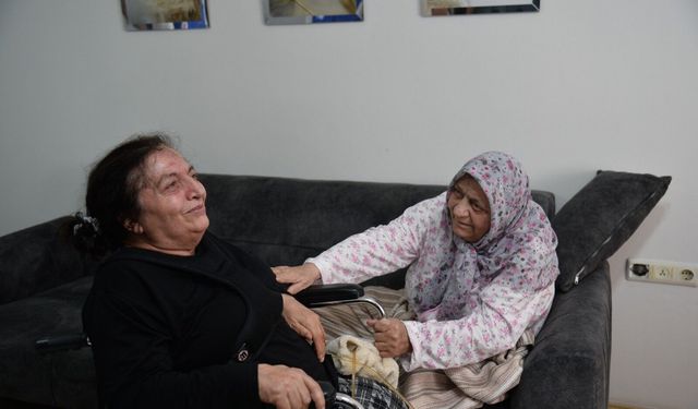 30 yıl sonra Trabzon'a getirilince annesine kavuştu