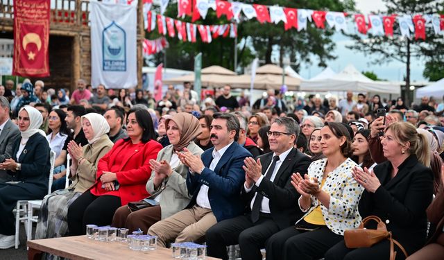 Yıldırım'da kadın emeği renkli festivalle sergilendi