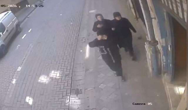 Hırsızlık yapan kadın şüpheliler kıskıvrak yakalandı