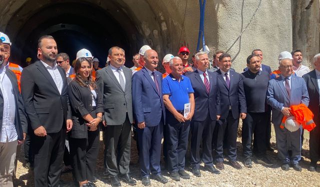 Mansur Yavaş'tan "istifa" tepkisi: "Kendi seçmenlerine hesabını verirler"