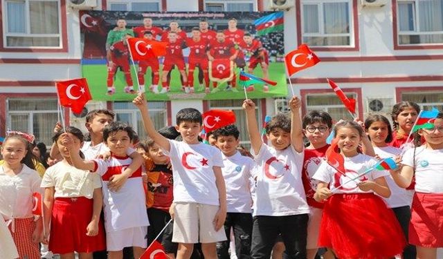 Türkiye ve Azerbaycan’dan A Milli Takım’a “tek yürek” desteği