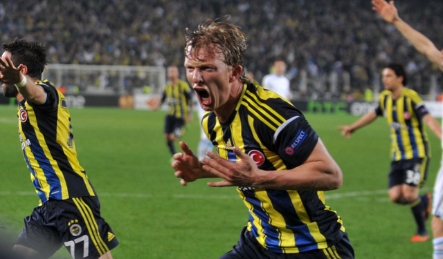 Fenerbahçe’de yeni dönem başlıyor! Efsane futbolcu geri dönüyor...