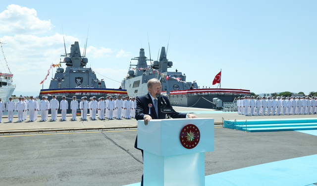 Erdoğan duyurdu: Türkiye tarihinde bir ilk! NATO ve AB üyesi ülkeye savaş gemisi ihracatı