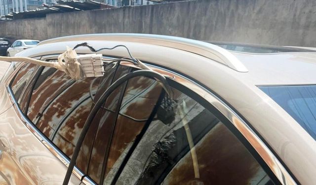 Pes dedirten olay: Şebekeden kaçak hat çekerek aracını şarj etti