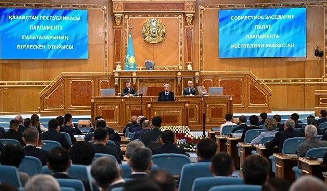 Kazakistan erken seçime gidiyor: Parlamento dönemi kapandı!