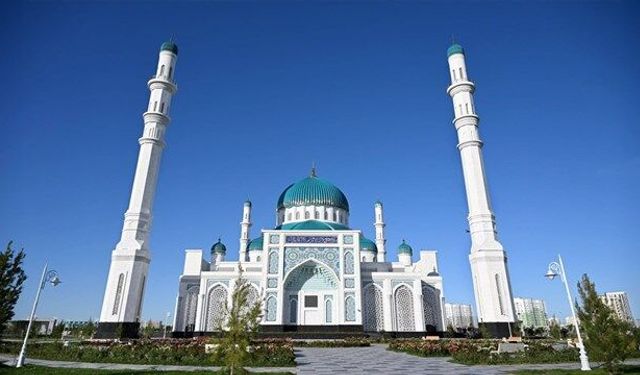 Türkistan’da kardeşliğin simgesi: Miromon Ata Camii
