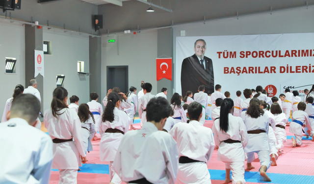 Keçiören’de dünya şampiyonası öncesi karate buluşması
