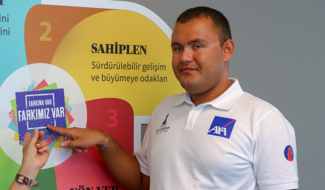 Kuzey Kanalı'nı yüzecek otizmli ultra maraton yüzücüsü Tuna Tunca yeni meydan okuma öncesi İzmir’den uğurlandı