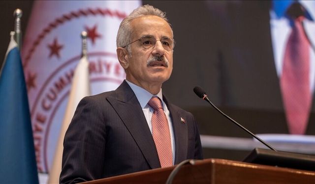 Bakan Uraloğlu: "15 gemimiz emniyetle Hürmüz'den ayrıldı"