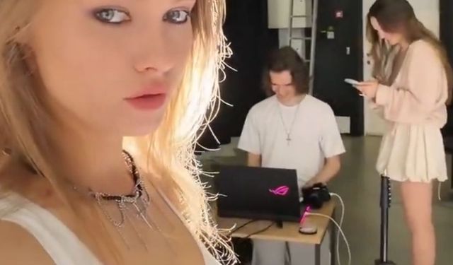 Genç kadının opera performansı karşısında şaşkınlıklarını gizleyemediler