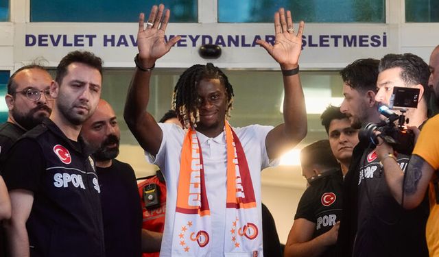 Galatasaray'ın yeni transferi Ugochukwu İstanbul'da