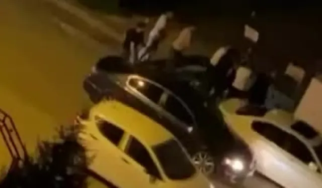 Ankara'da sokak ortasında çıkan kavga kamerada