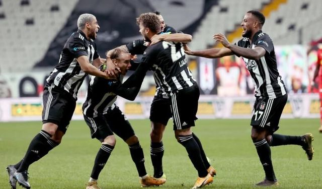 UEFA Avrupa Ligi 2. ön eleme turu: Beşiktaş - Midtjylland ilk 11'leri açıklandı