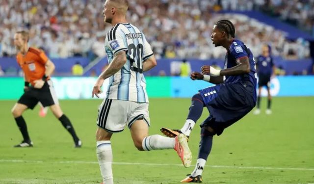 En güzel gol Trabzonspor'lu futbolcudan geldi