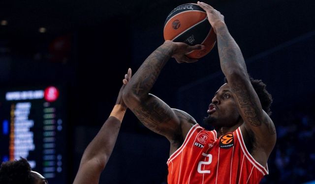 Anadolu Efes'ten Yeni Transfer! Collin Malcolm ile 2 Yıllık Anlaşma Sağlandı