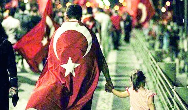15 Temmuz gecesi neler yaşandı? Hain kalkışmanın 21 saatte çökertildiği o tarihi gece!