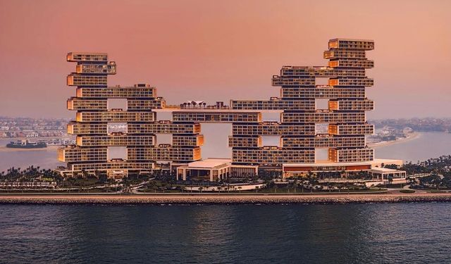 Geceliği 4,7 milyon TL! Dünyanın en pahalı otel odası dudak uçuklattı