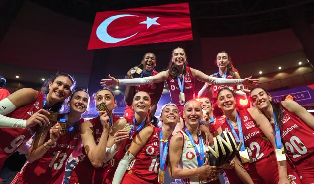 THY'den "Filenin Sultanları'na tebrik anonsu