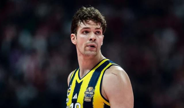 Fenerbahçe’de bir dönem sona erdi: Sarı-lacivertliler simge ismine veda etti