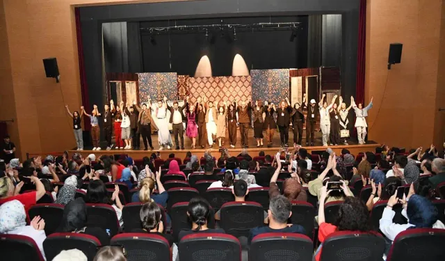 Pursaklar'da tiyatro şöleni için geri sayım