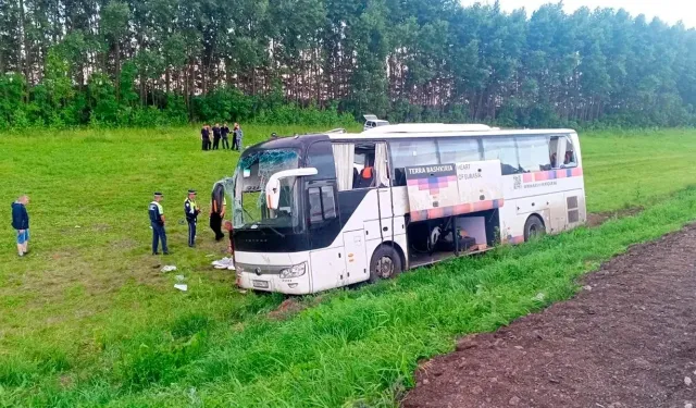 Tataristan'da büyük facia: 46 yolculu otobüs şarampole devrildi!