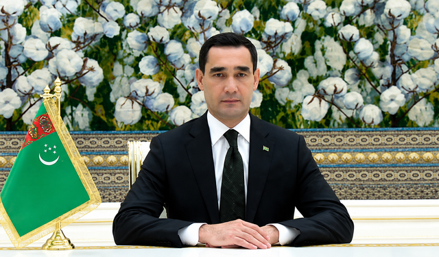 Türkmenistan ile İran ekonomik ortaklığı büyütüyor