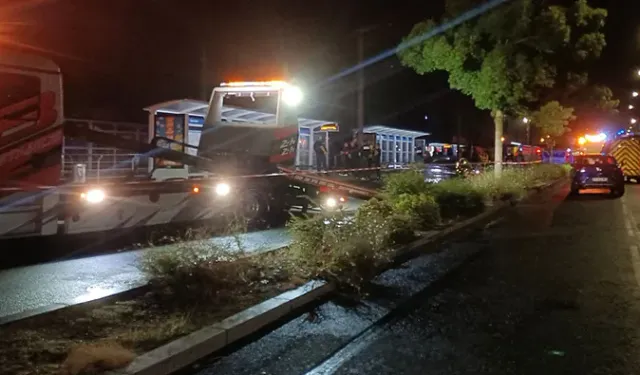 Fransa’da korkunç olay: Araç kalabalığın arasına daldı, ölü ve yaralılar var